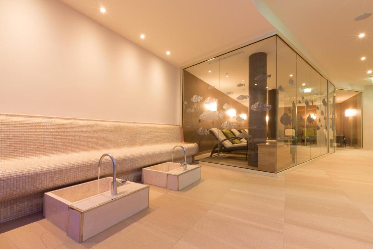 Hotel Am Meer & Spa Binz Bagian luar foto